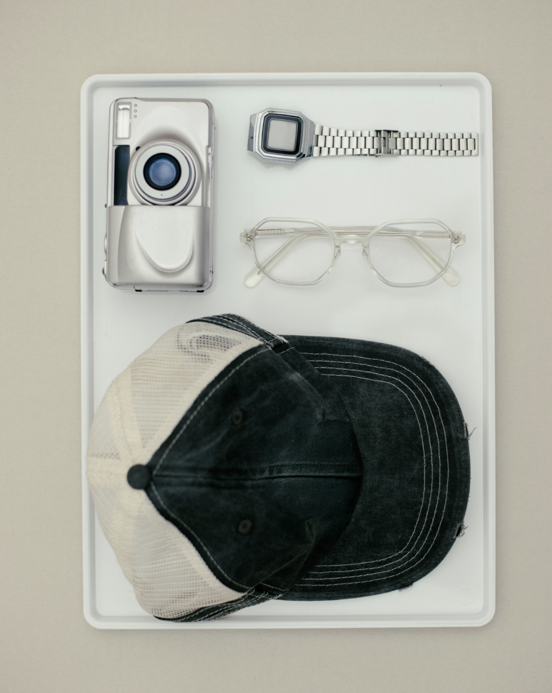 TOM lifestyle flat lay